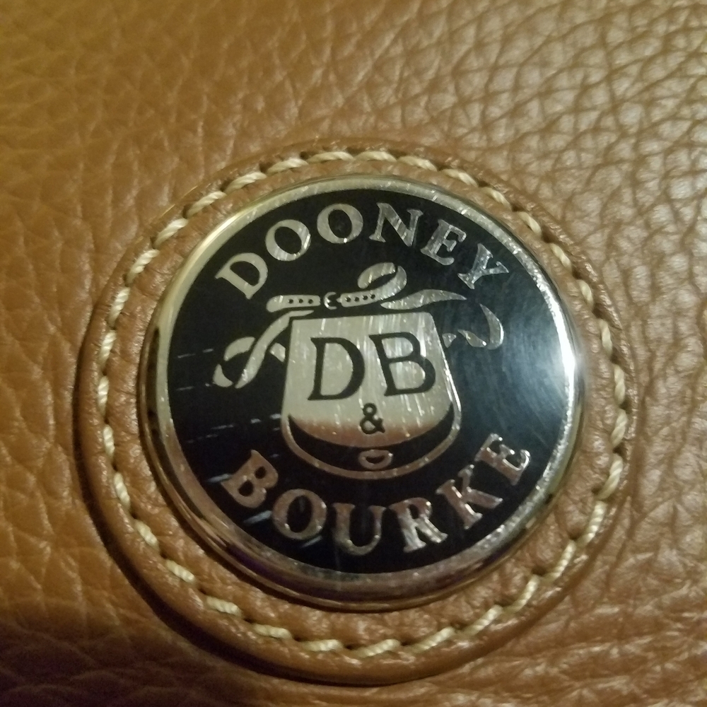 Dooney & Bourke Purse